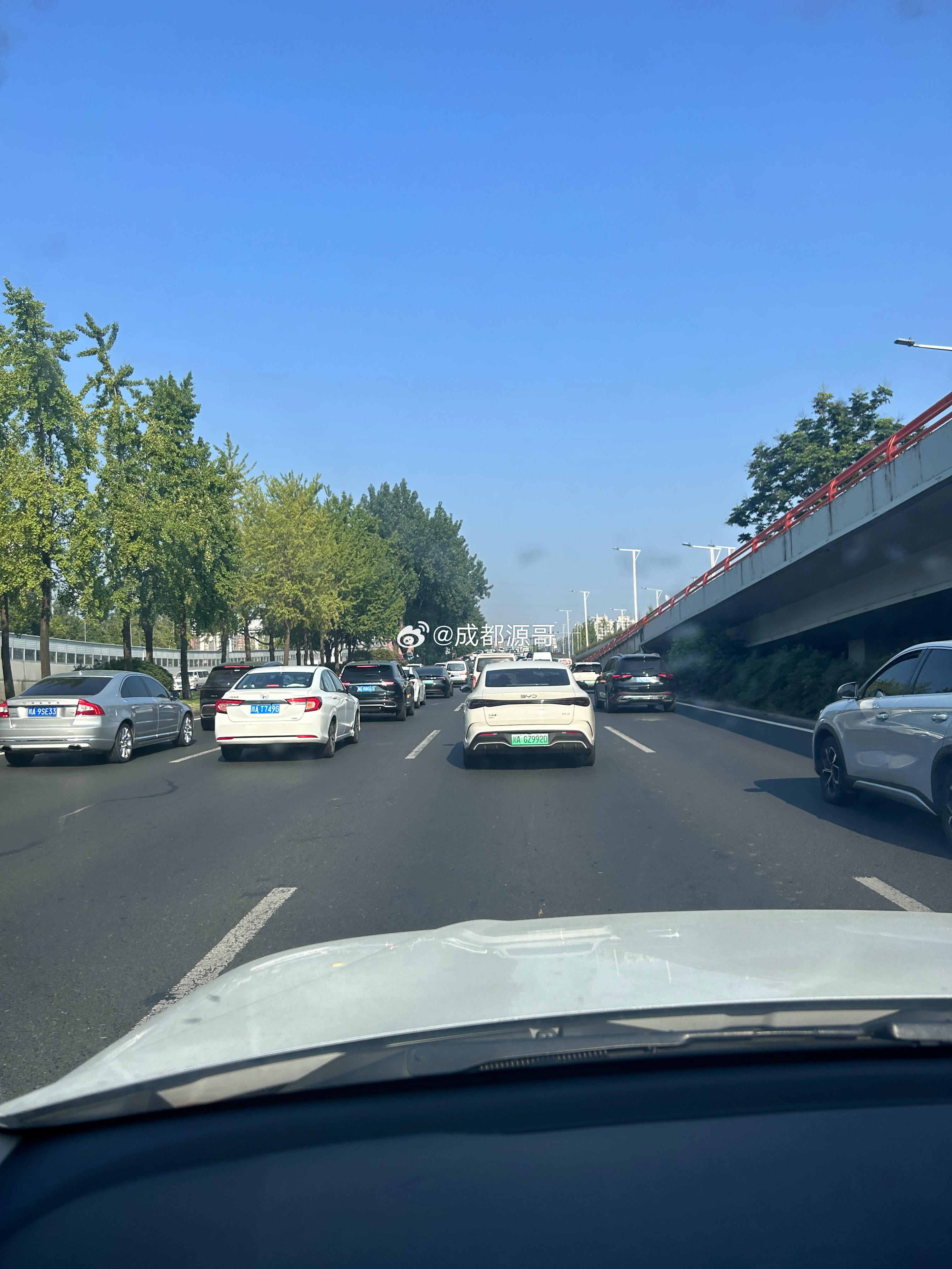 每天都堵啊堵啊，到公司都快十点