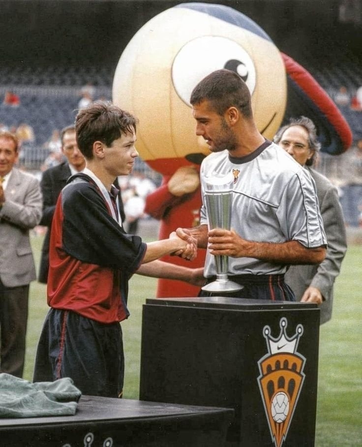 Pep Guardiola and Andrés Iniesta 1999 皮皮