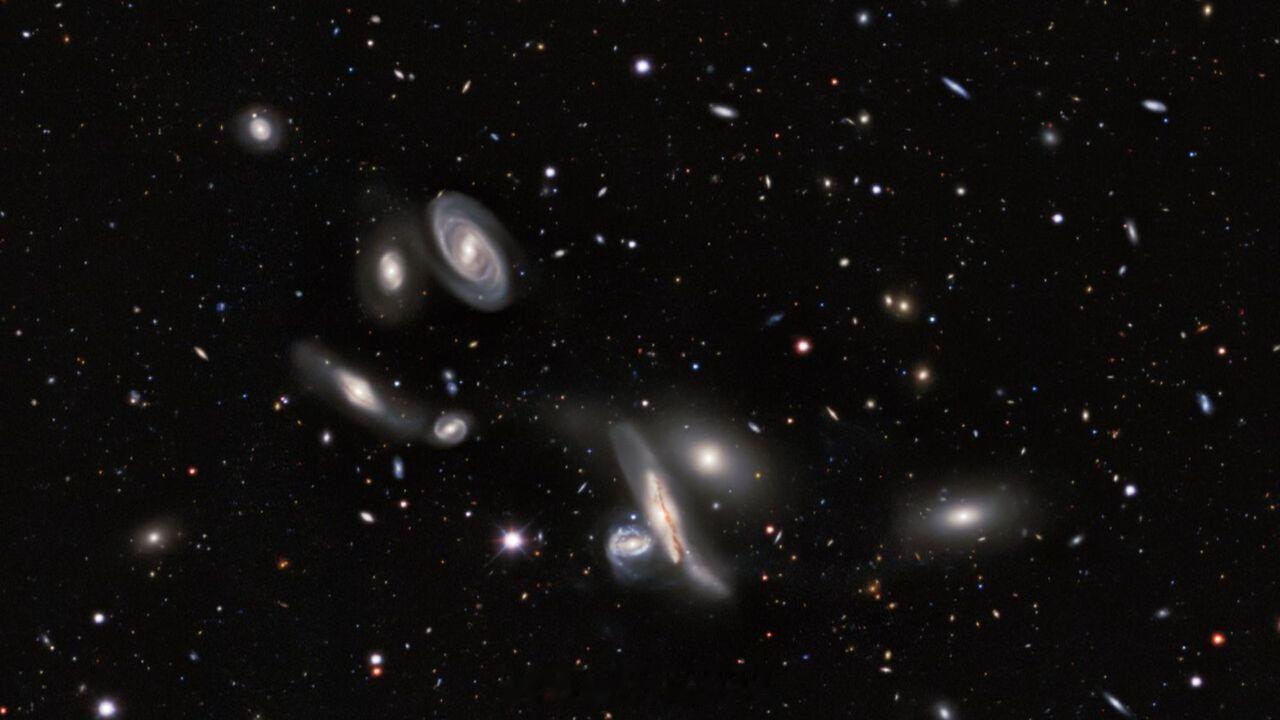 【迄今最大宇宙二维地图发布 5.6万亿像素含近40亿天体】美国国家光学红外天文研