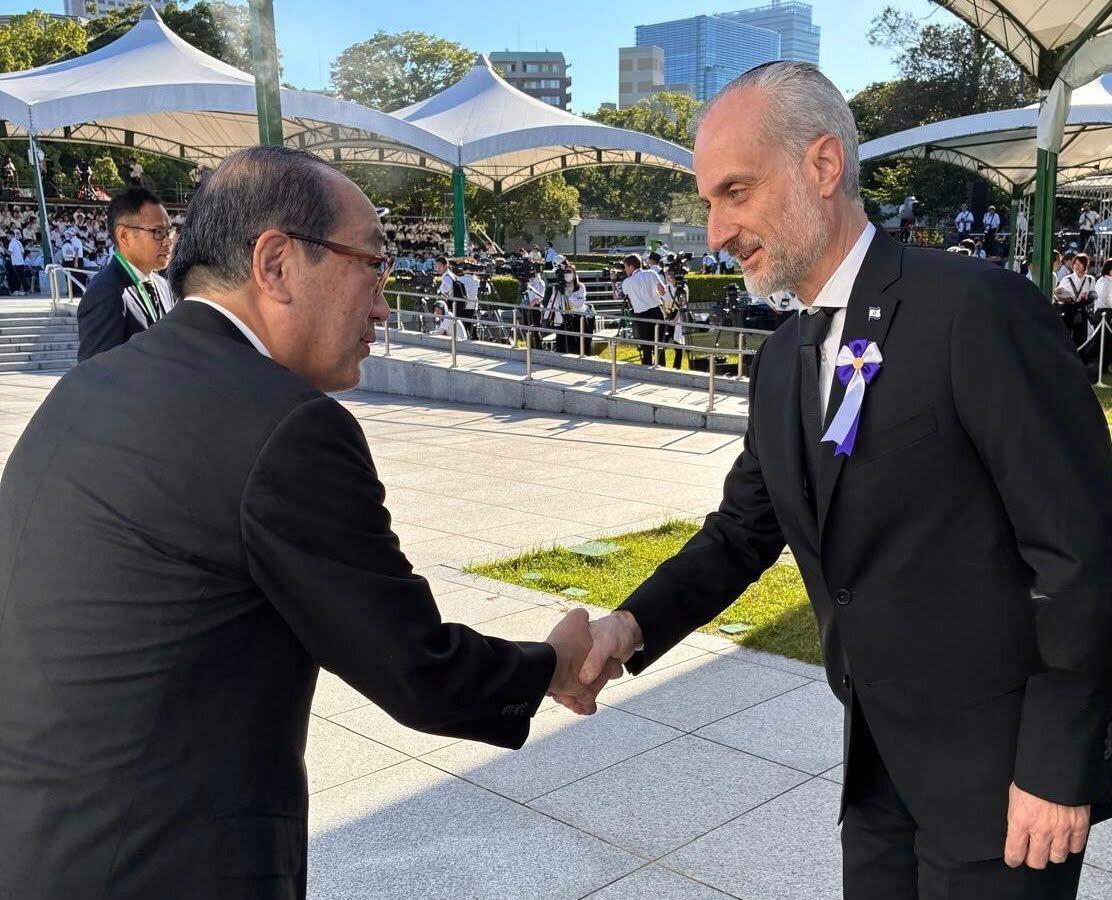 8月6号广岛和平纪念仪式，美国大使又缺席了，连个理由都懒得给。上次是2024年，