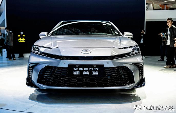 2026年上半年国内汽车销量榜:
‌品牌榜：
比亚迪第一（79.52万辆‌）
大