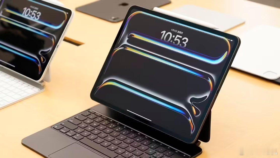 苹果公司今日宣布将 iPad 加入自助维修服务，为 iPad 用户提供维修手册、