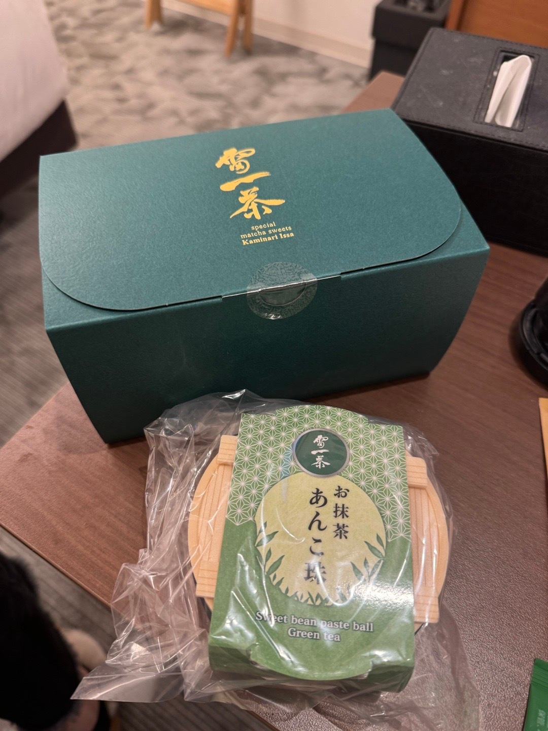 浅草寺买的这个抹茶卷 配快眠也没能睡好觉 美食分享  不可辜负的美食[超话]  