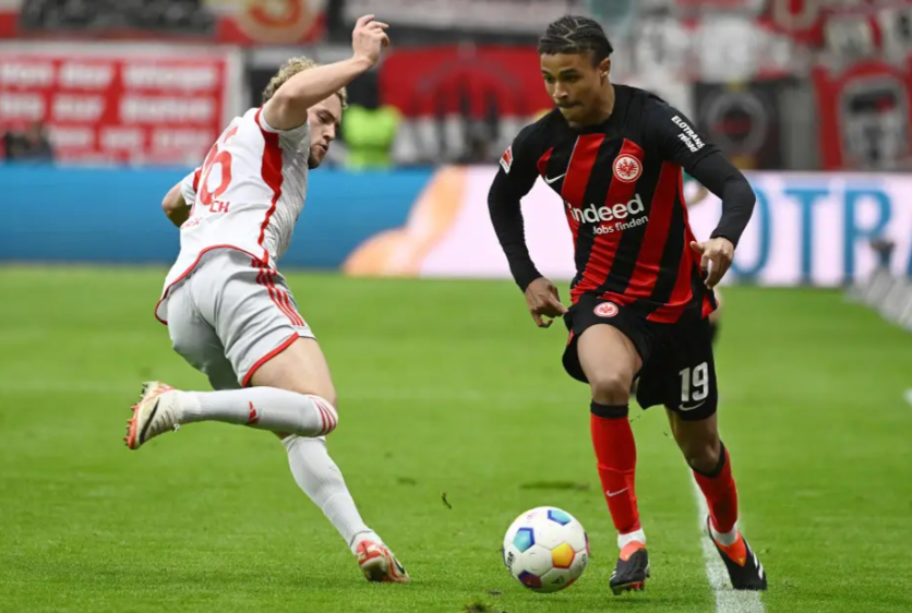 德甲独角戏 不来梅vs法兰克福 不来梅状态低迷，法兰克福能否把握住机会？机会相当