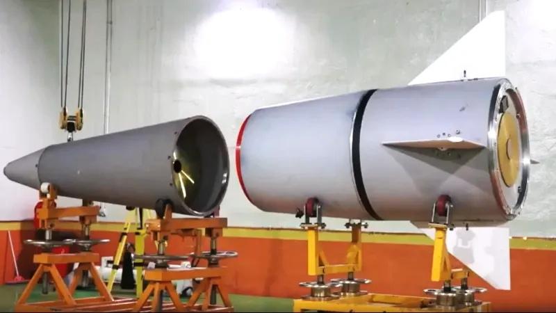 4月7日，英国《每日电讯报》爆出个消息，伊朗正在以特别快的速度修复导弹发射基地，