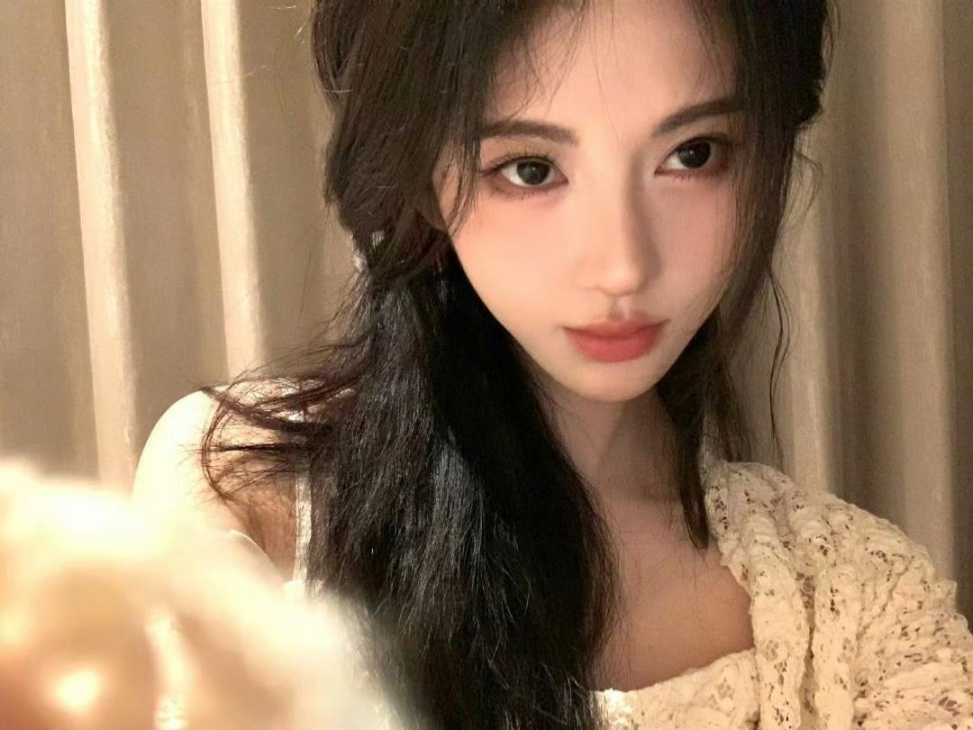 谢谢鞠丝给六毛的kpi[么么哒]单纯看不上那种🥜爱抢🌸赛道的dgk[yeah