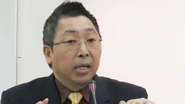 台湾地区名嘴唐湘龙曾说：无论中国大陆的军事、经济、科技多么发达，现在在世界上已经