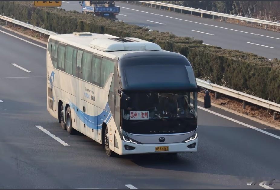 河南平顶山市汝州曾经的省际长途线路，还有多少在跑？
省际线路:上海、苏州、龙岗、