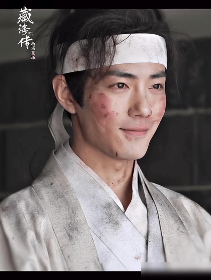 别傻了，你以为你是在快乐追星？
你关注的每一个大V，点开的每一条资讯，背后都是