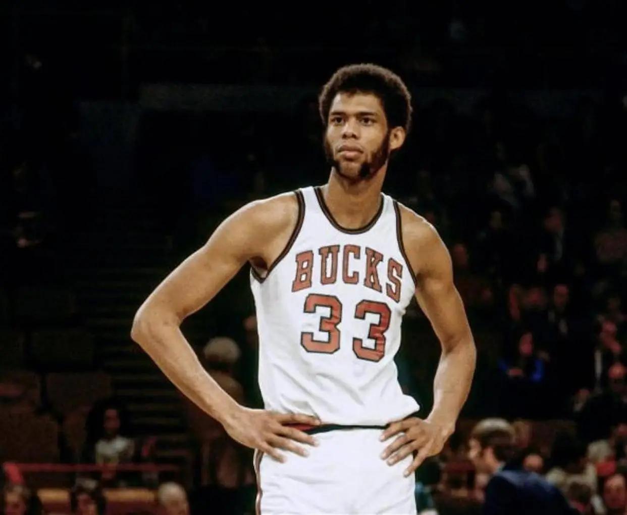 雄鹿为什么建队 3 年就能夺冠？
看nba上咪咕视频
看NBA上咪咕视频
NBA