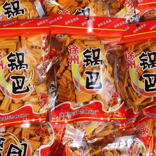 在徐州各种美食很多，令我印象深刻的小零食就是徐州的锅巴，很多蛋糕店都现做的，口感