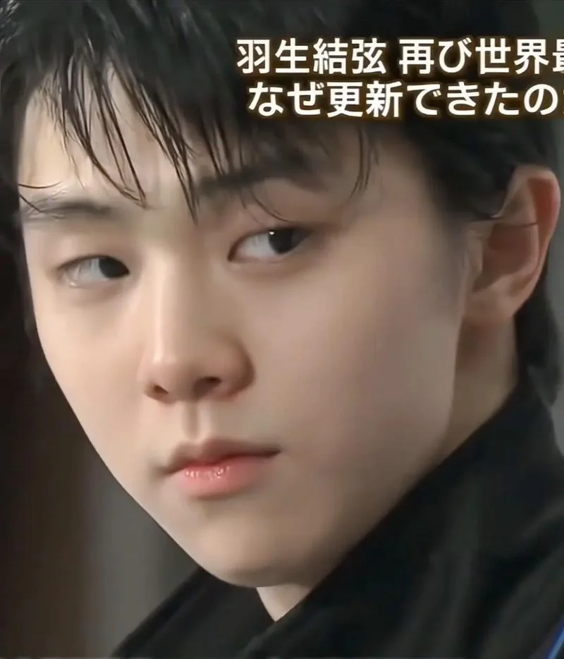 这个眼神绝了，这张脸绝了❤️❤️