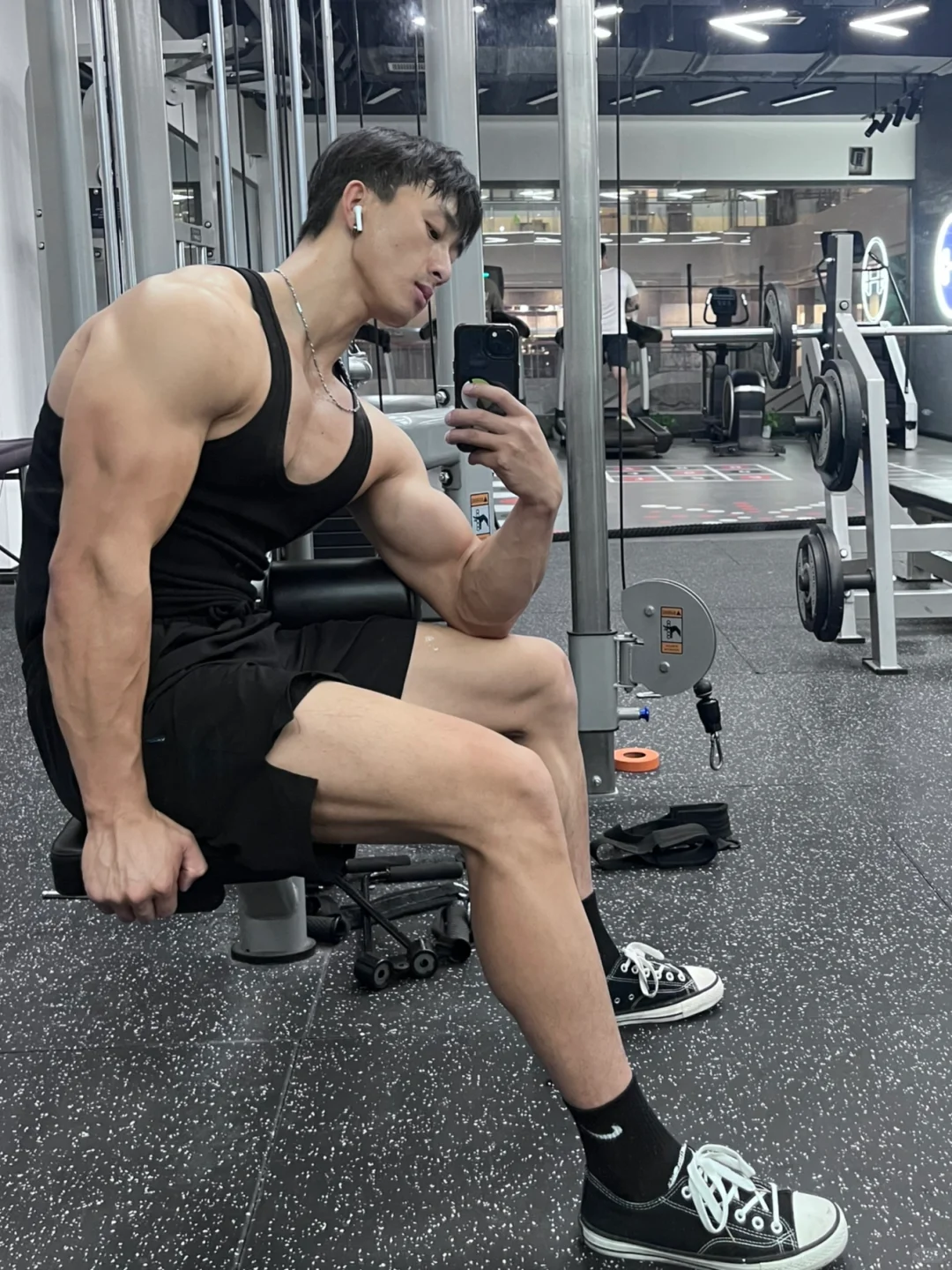 硬男