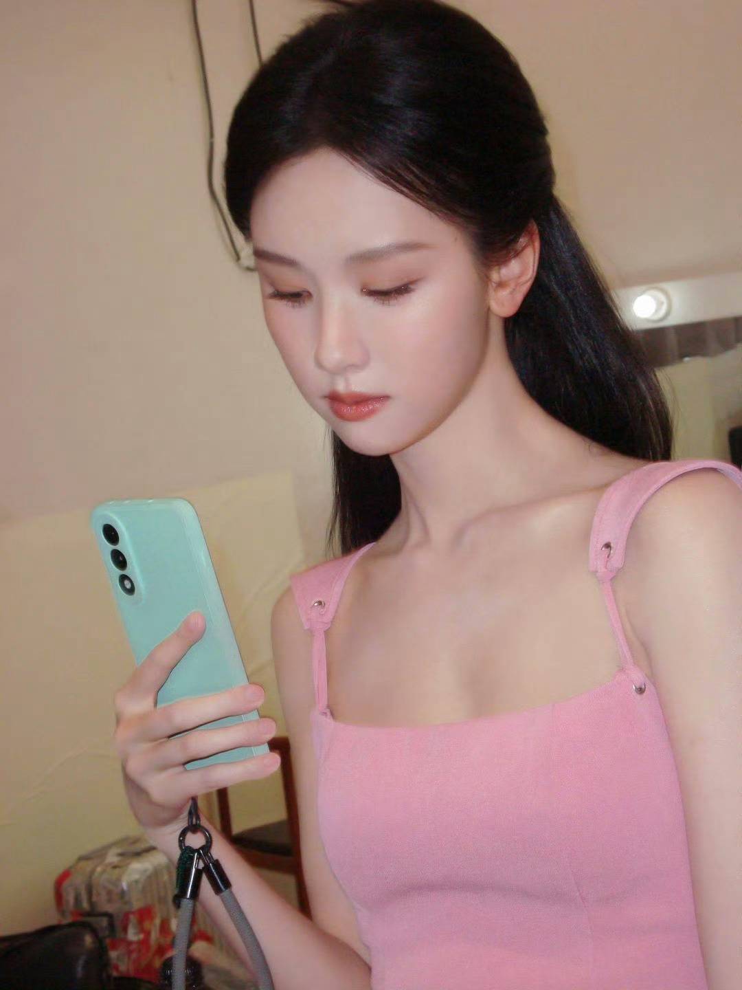 陈都灵倩碧品牌大使官宣了🎉 ​​​