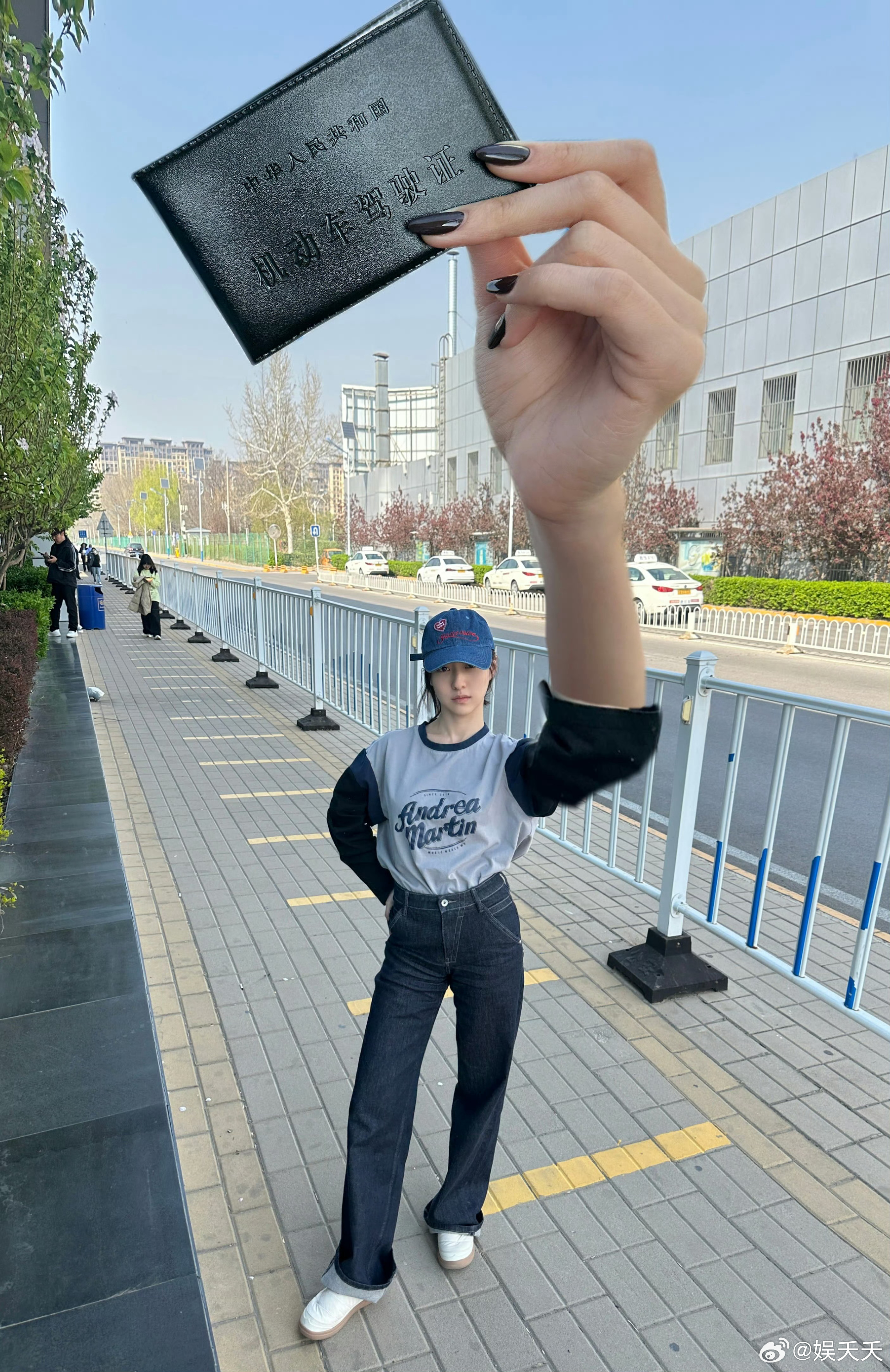 胡连馨15分钟考完科目二 胡连馨可以啊～又漂亮又聪明！能一次性过蛮厉害了👍🏻