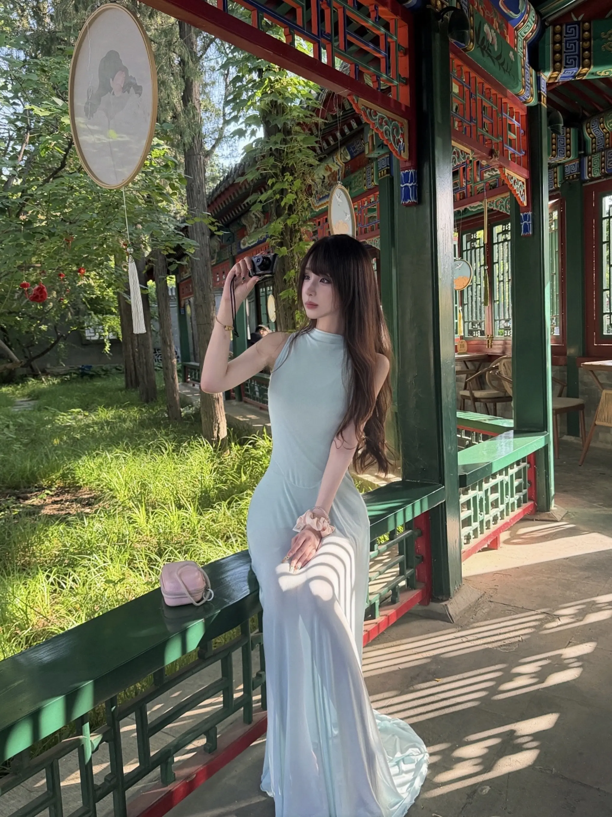 “初逢那天阳光明媚”
