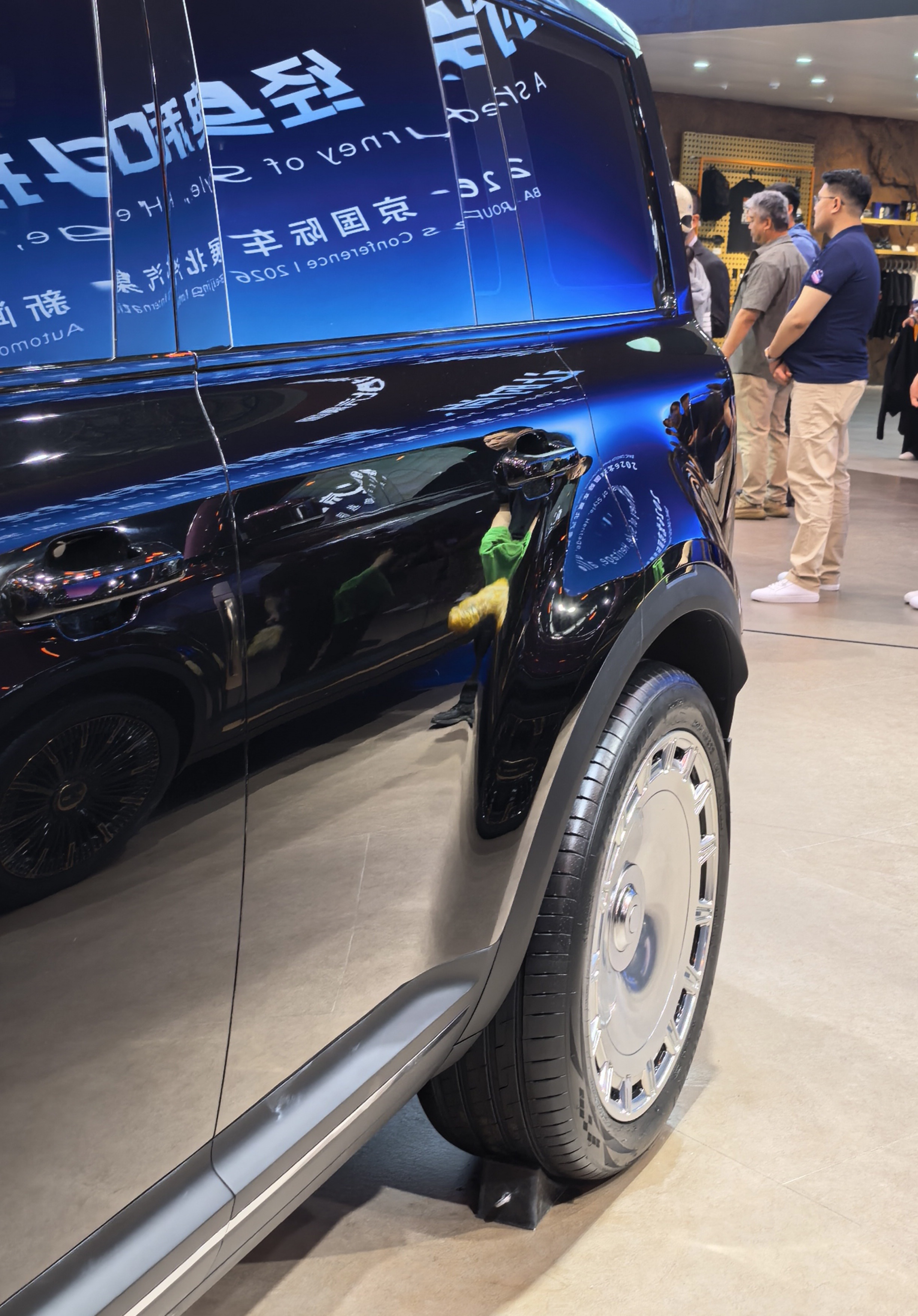 北京越野城市猎人这个轮拱真威武