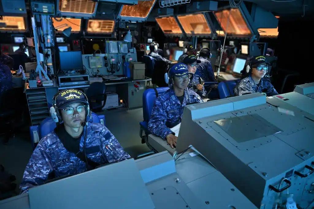 日本防卫省7月30日宣布，日本海上自卫队已在导弹驱逐舰“鸟海”号（DDG-176
