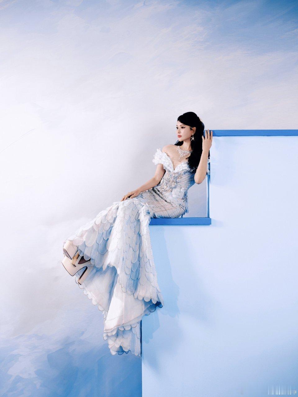 伊能静57岁正是勇闯春晚的年纪苏有朋伊能静33年没变化伊能静57岁杀上春晚勇闯组