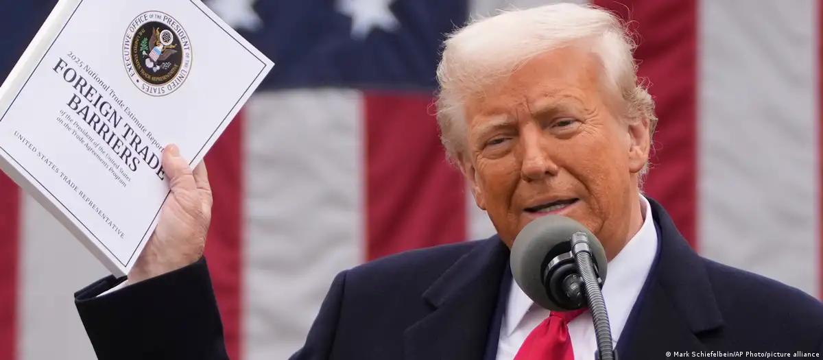 白宫：自今年 1 月以来关税收入达 2,350 亿美元

