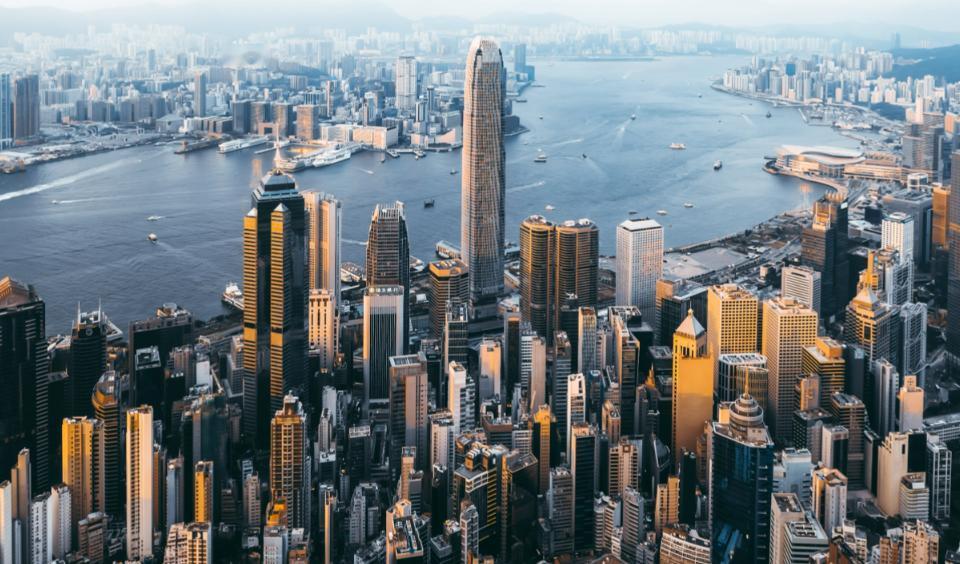 全球摩天大楼最多的十大城市排行榜

摩天大楼是现代城市经济活力、空间集约利用与建