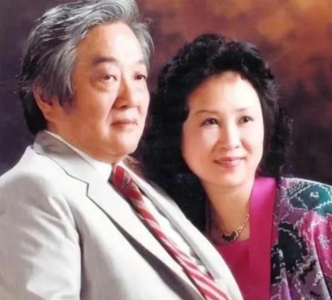 琼瑶虽然当了一辈子小三，但是她真的很会写小三洗白文[捂脸]。果然干一行爱一行。