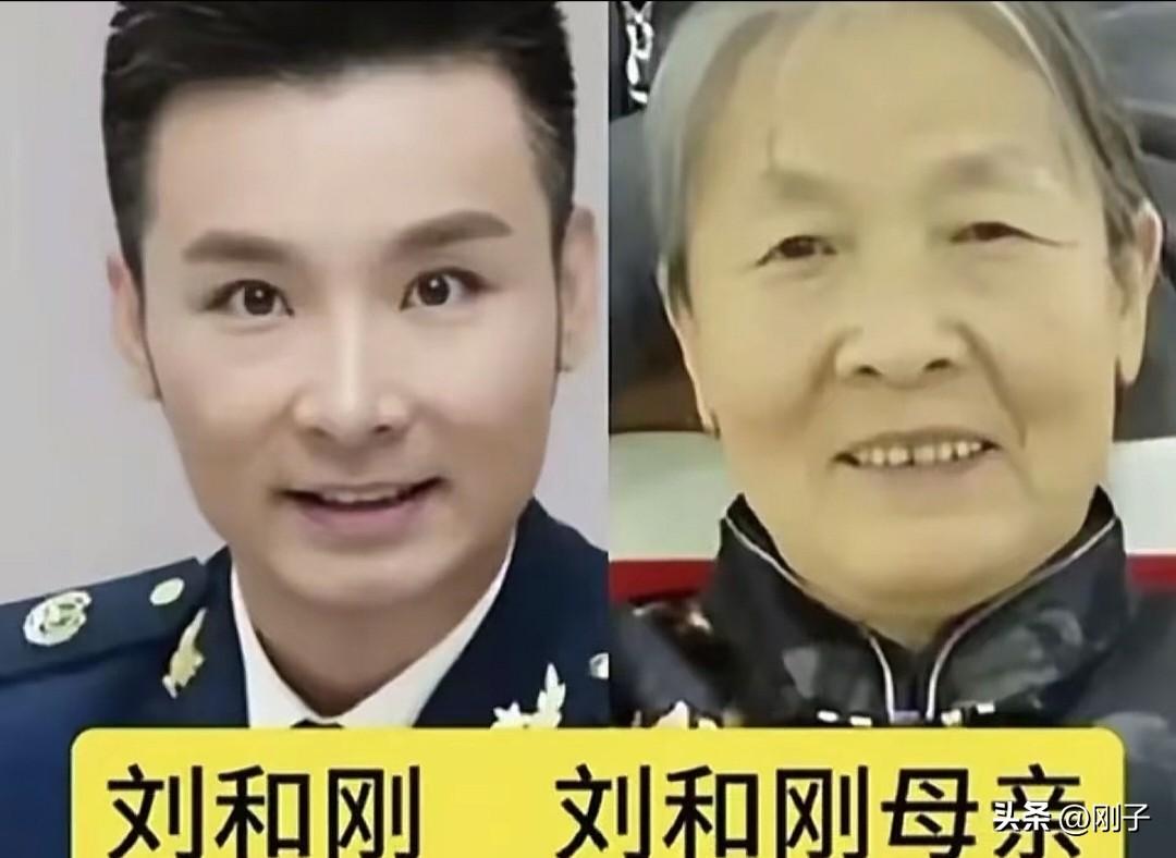 歌声传万家，不忘养育恩！
这些家喻户晓的歌唱家，背后都有一位默默付出的母亲。
 