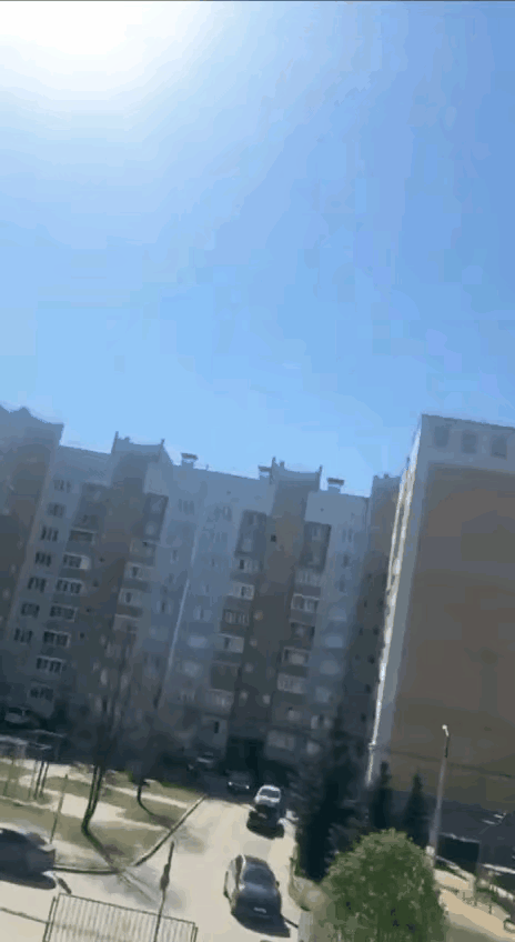 俄罗斯国防部通报：
​
莫斯科时间5月4日晚8时至5月5日上午7时期间，俄防空系