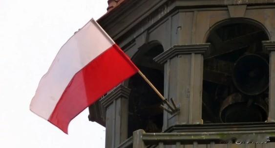 快看！国际时政头条消息！
彭博社：波兰对乌支持在危险时期