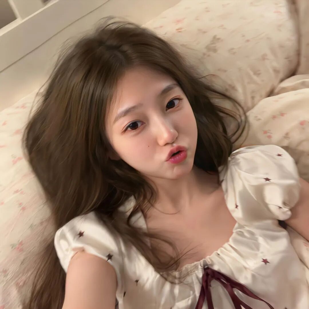 𝗪𝗲𝗖𝗵𝗮𝘁头像 ​​​‖女生头像‖氛围感‖优质女头‖小众高级 ​​