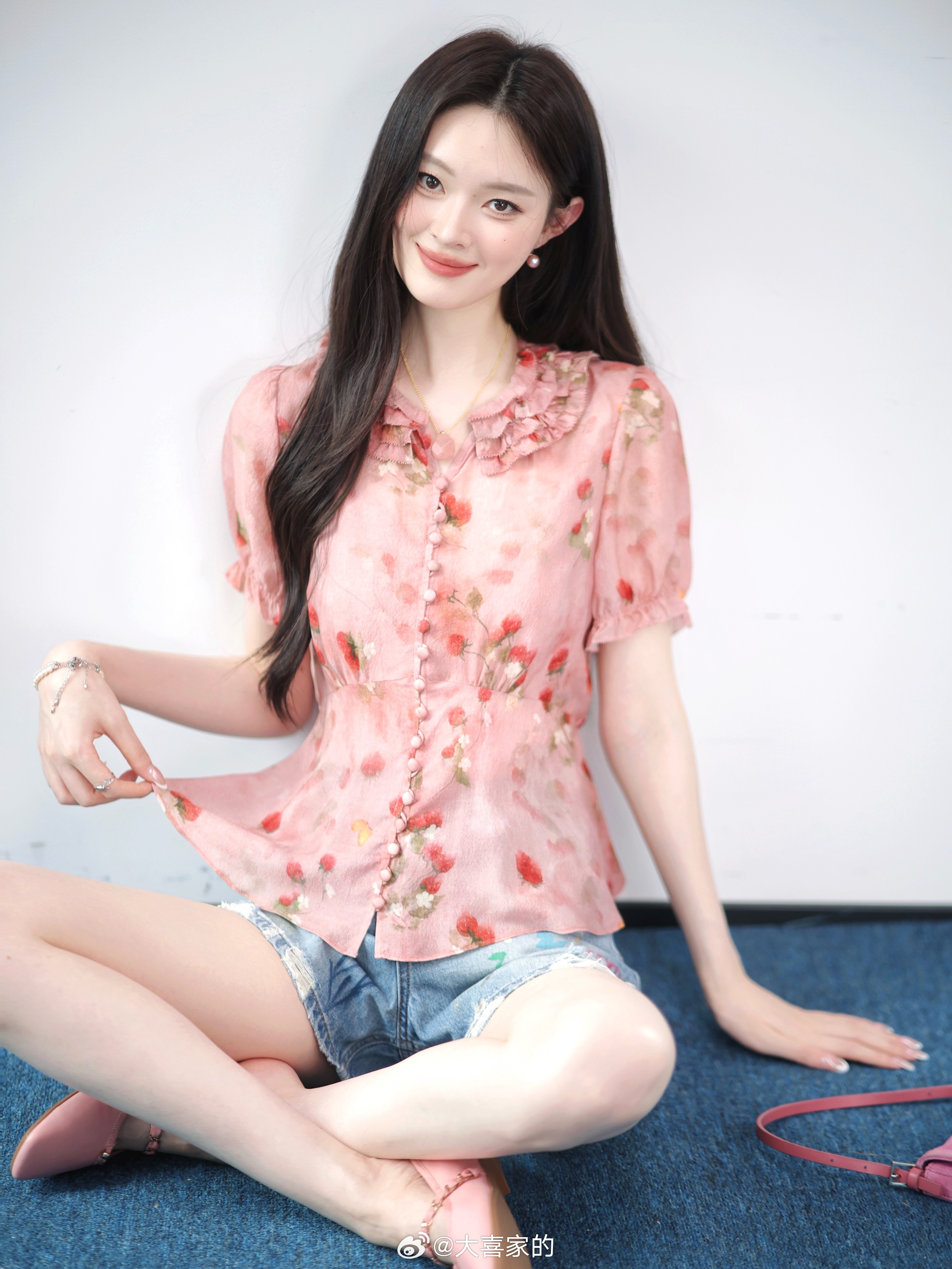 今年夏天“有点甜”🍓～100真丝芝麻皱+100天丝吊带 从内到外的舒服 再加这