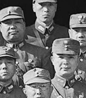 1947年，国民党第92军军长黄翔得知上学的儿子黄琪玲被军统逮捕后，大怒，立刻就