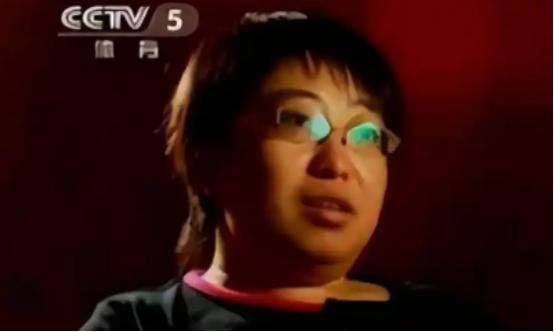 就想问李璇一句：当初陈戌源把中国足球搅得一团糟的时候，李铁祸害联赛的时候，那么多