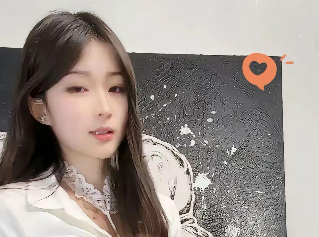 “三观碎成渣！”湖南祁东一个在编女教师，放着好好的铁饭碗不端，财迷心窍暗中售卖个