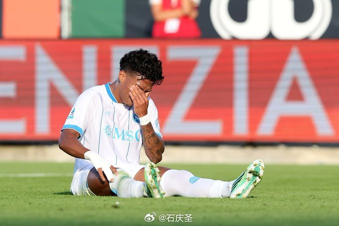 【天“亡”阿莱格里】那不勒斯伤病刚有好转，又遭遇重大打击。阿利松・桑托斯被诊断为