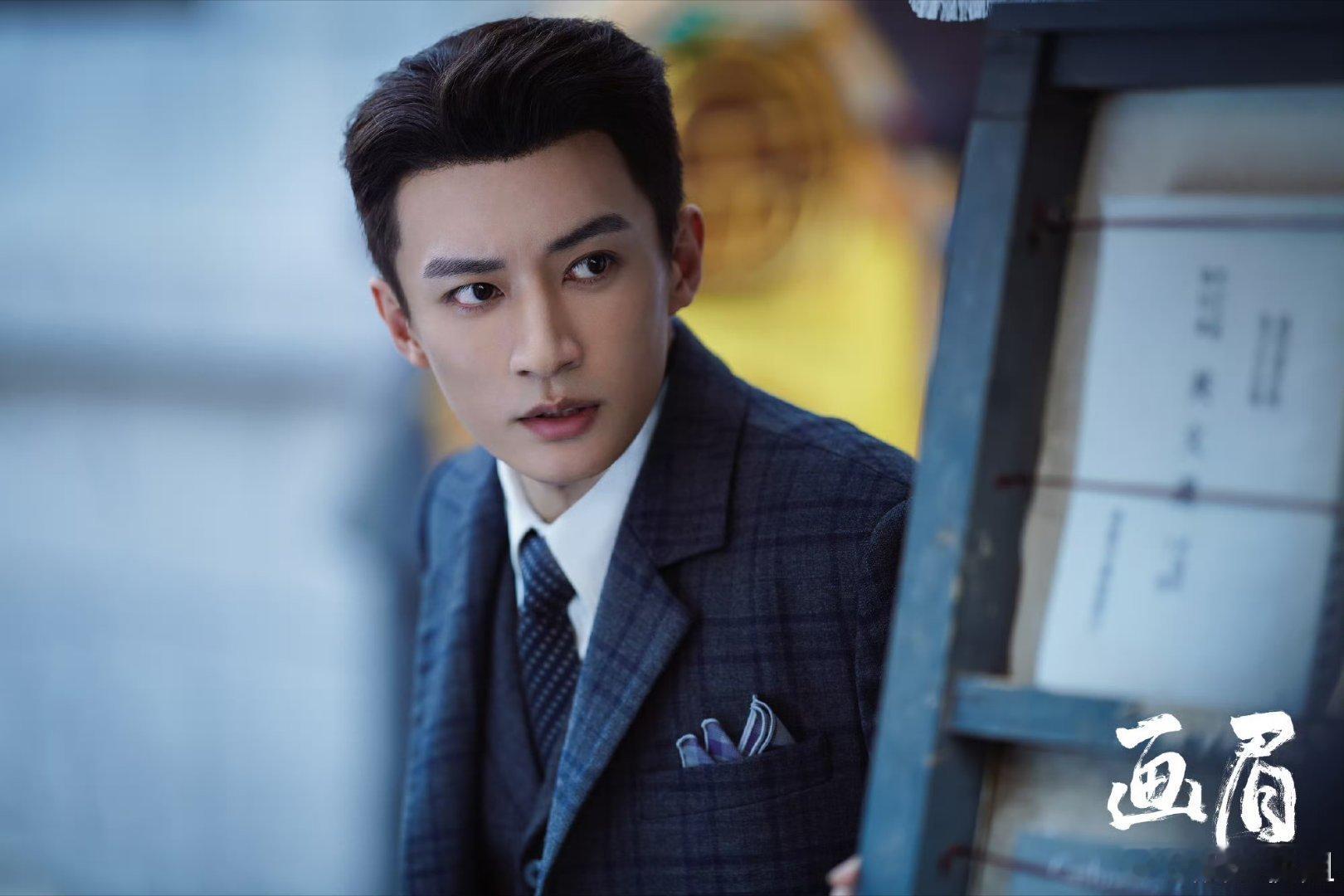 刘学义还是得靠古装火呀。 ​​​