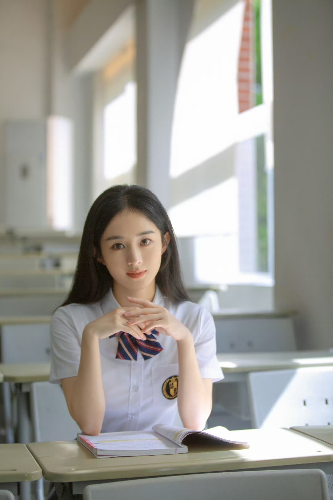 娱乐[超话]赵丽颖李惠利演高中生时 演高中时期太漂亮了！赵丽颖李惠利高中生时 ​
