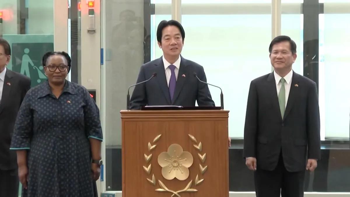 说实在话，我一开始以为他这次回来不会那么顺利，哪晓得居然没有遇到一点点阻碍。因为