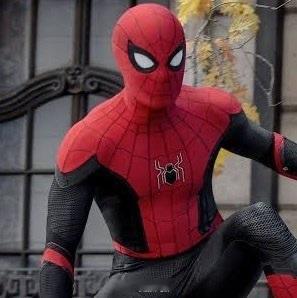 【传闻】在《复仇者联盟：秘密战争》之后，宇宙重置时，让所有人忘记彼得·帕克身份的