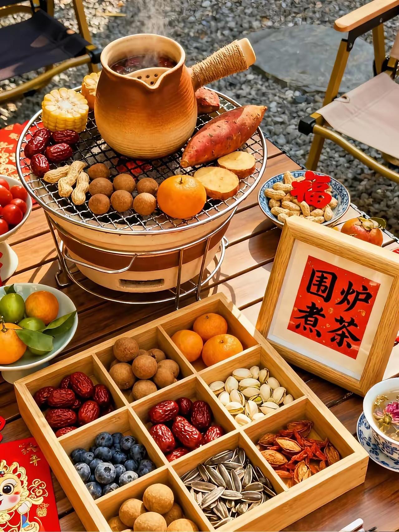 人情世故的20条潜规则：句句诛心，字字见血

1. 饭局迟到早退的玄机
别人请客