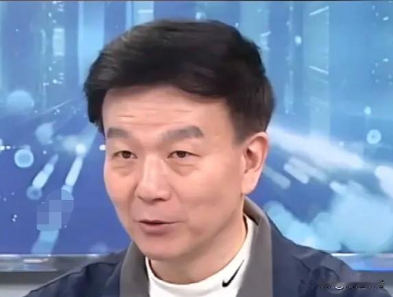 台湾网友吐槽台自制“海鲲号”潜艇下潜50米，不如自己的卡西欧手表防水。绿营名嘴于