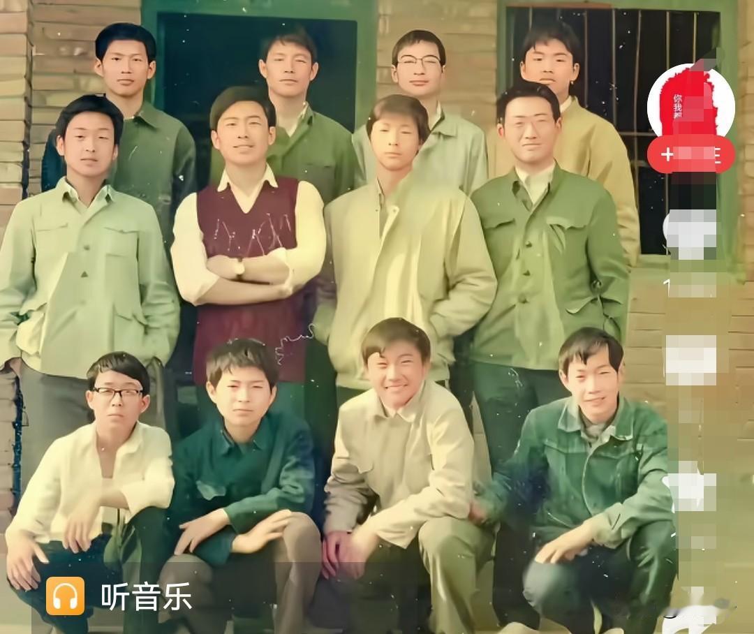 1992年的刘强东，那时候他18岁，貌不惊人，略带青涩，就读于江苏省宿迁中学高三