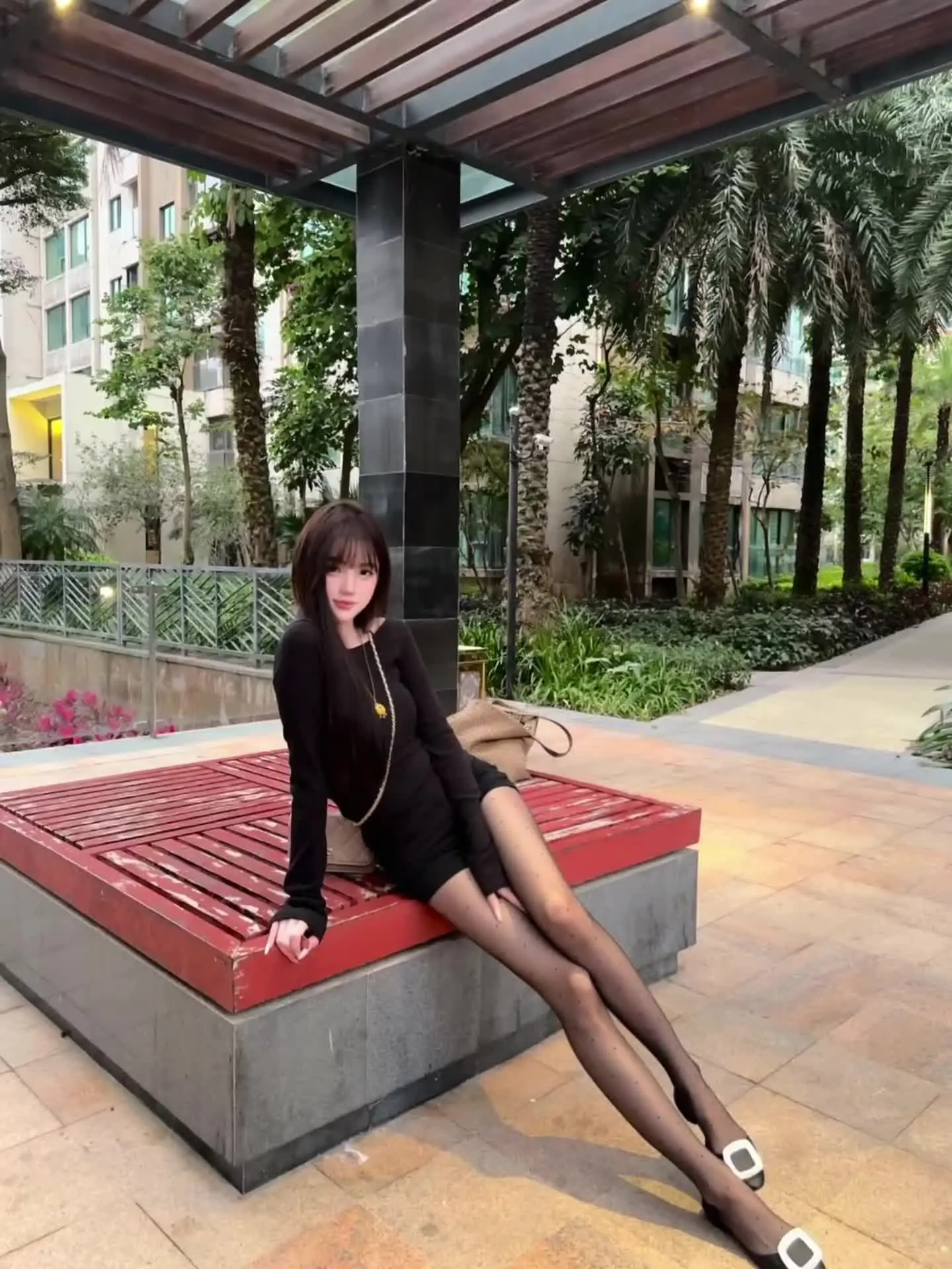 谢谢你的离开 希望你再滚远点。