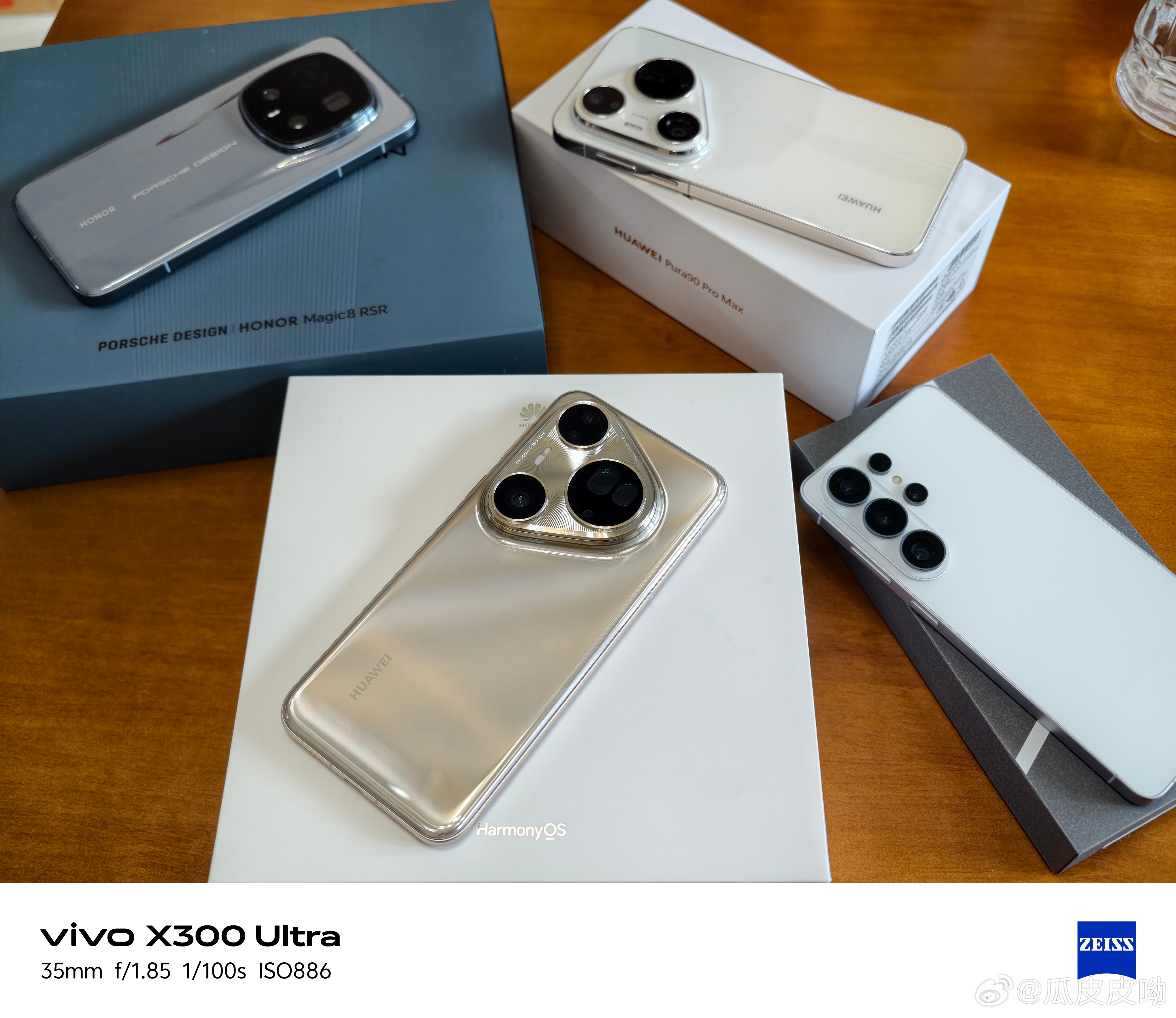 今日到货，都是各品牌旗舰机 荣耀保时捷Magic 8RSR灰色24+1TB，全套