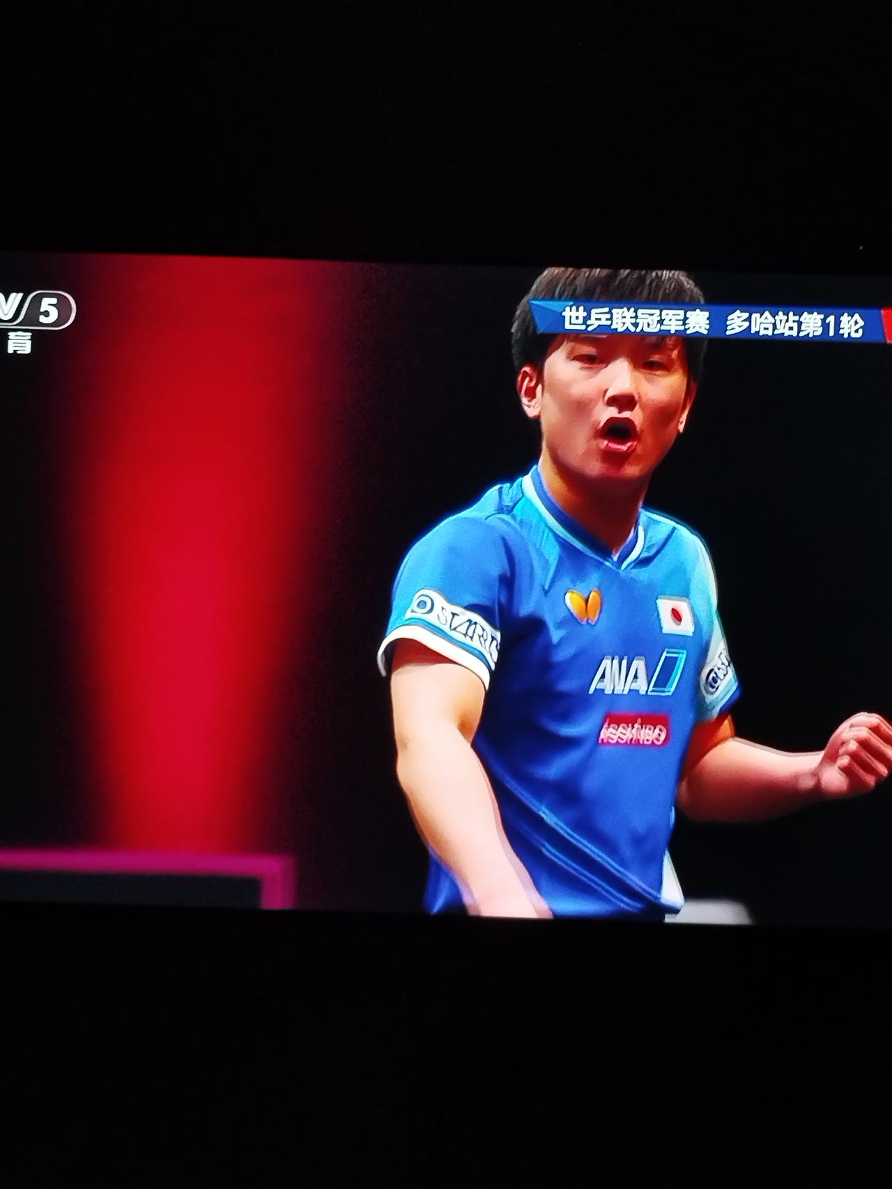 今天中央5台体育频道直播世乒联冠军赛多哈站第1轮。

看见张本智和还代表日本队参