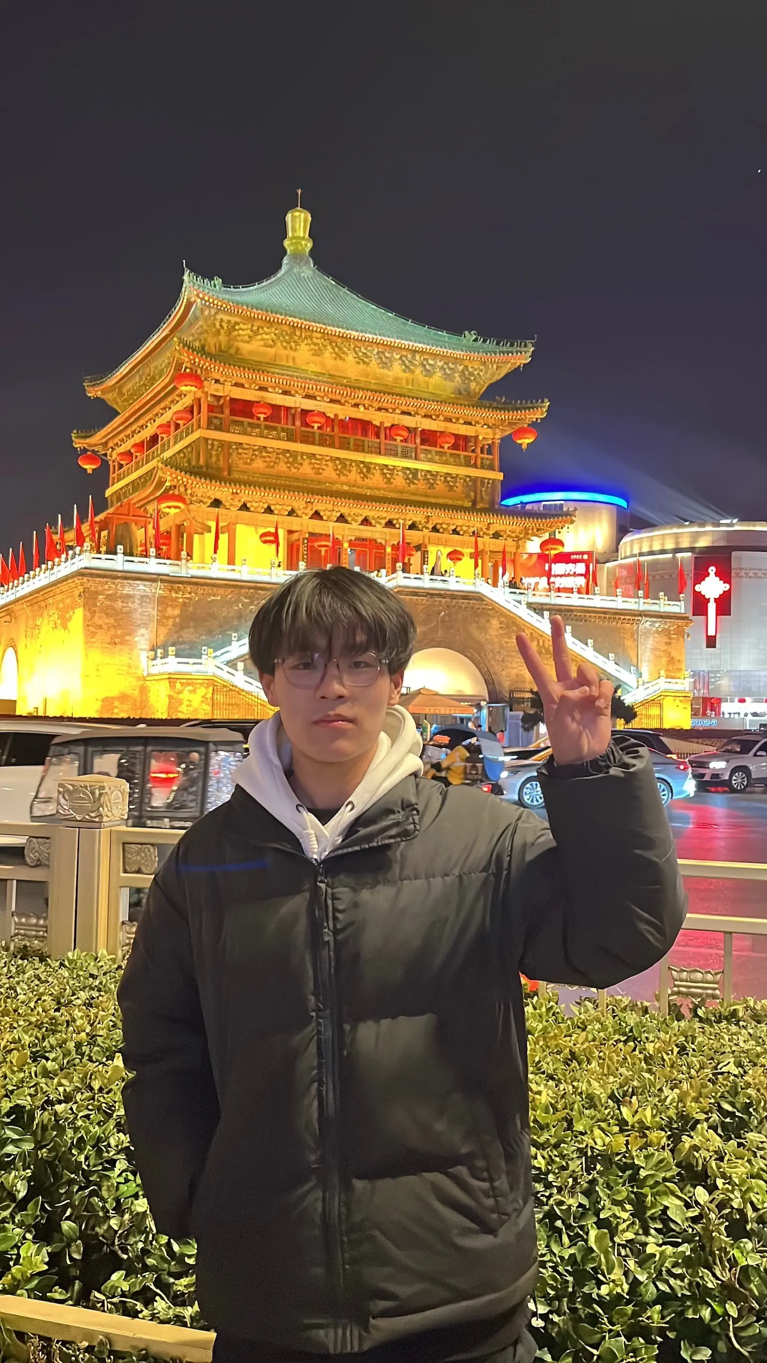 没有什么好后悔的，每个选择都是你某个时刻你结合所有情况的最优解