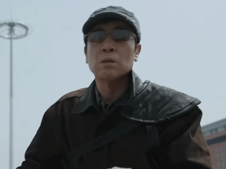 于和伟演出了东北骨子里的情义 对廉加海这个人物有一种熟悉感，像我叔叔那一代人。演