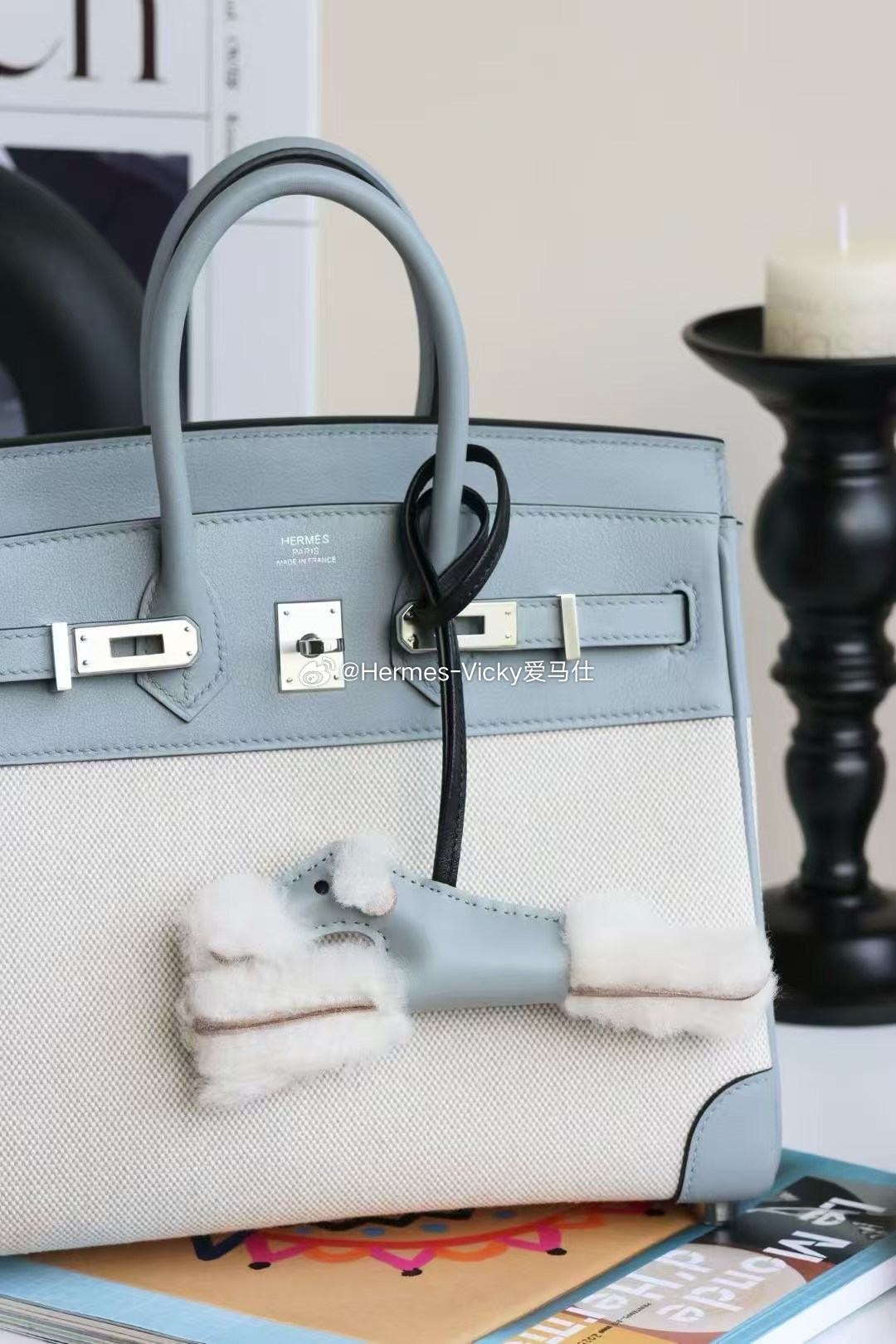 当Birkin25遇上木偶灰swift皮与帆布，清冷气质扑面而来，银扣散发低调光