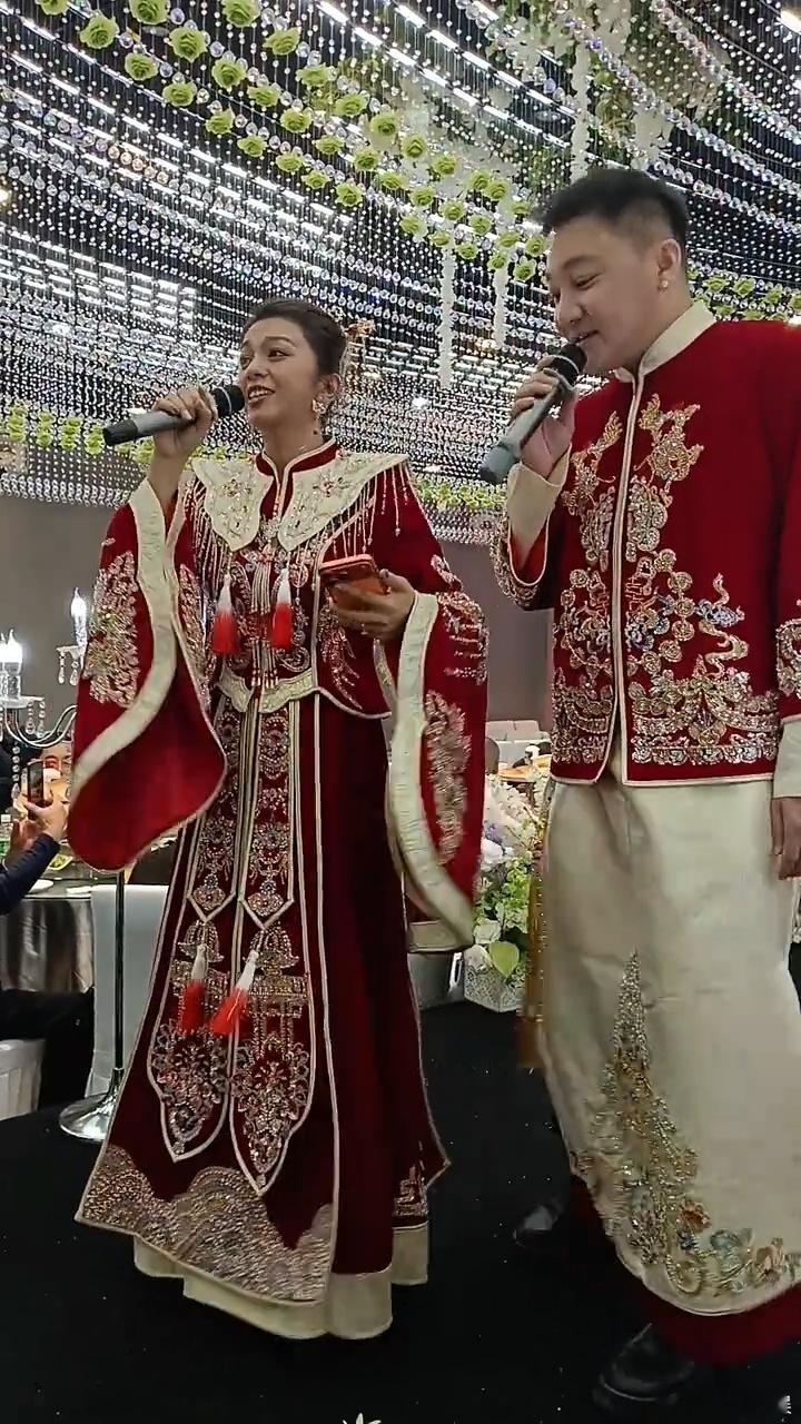 快乐女声谈莉娜结婚快乐女声谈莉娜婚礼 之前不是结婚了？ ​​​