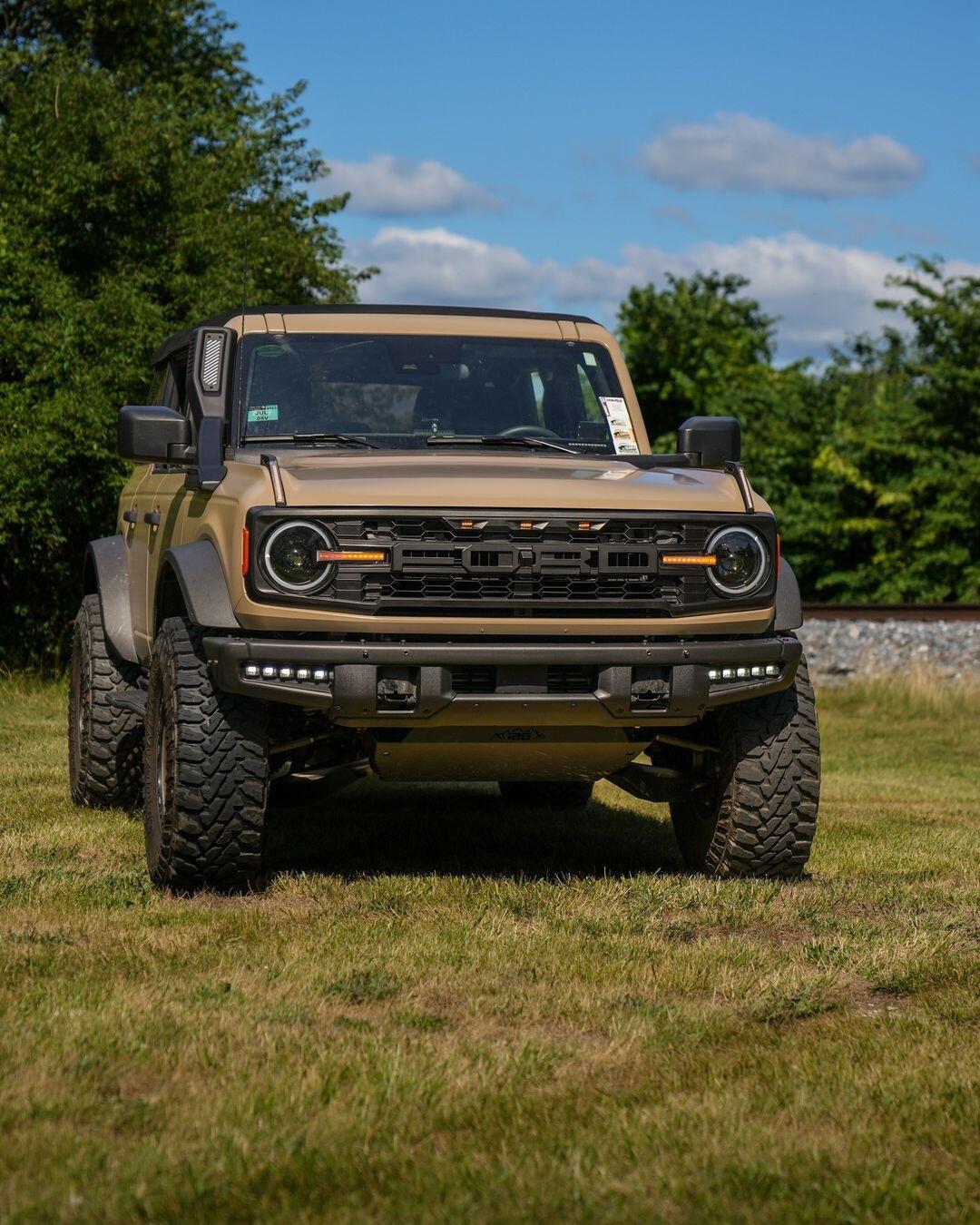 😎我觉得烈马改装有意思的地方，就是帅和合规之间那个平衡。改轻了没味道，改重了又